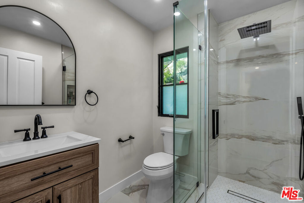 1450 N Bundy Drive Property Photo 26