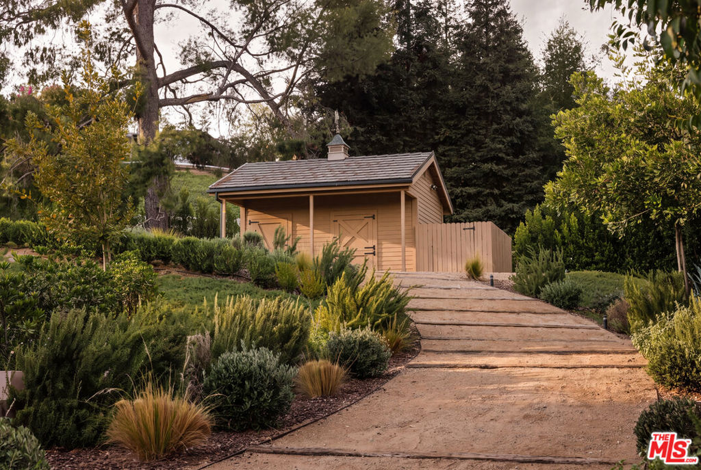 5287 Round Meadow Road Property Photo 34