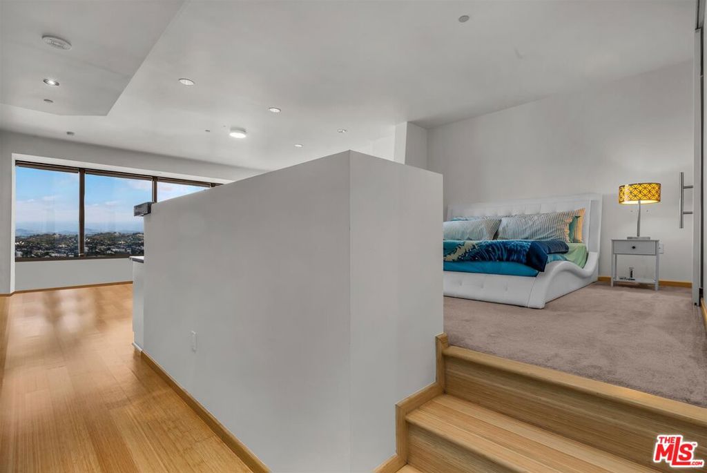 1100 Wilshire Boulevard 2605 Property Photo 8