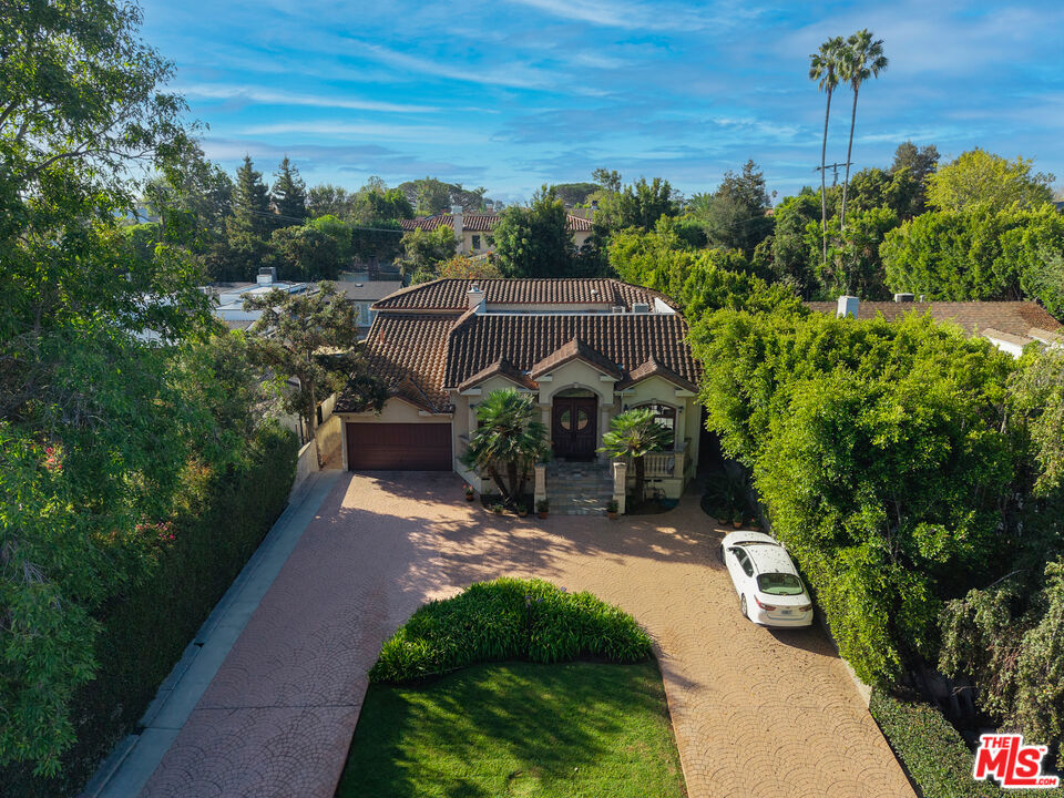 12408 W Sunset Boulevard Property Photo 2