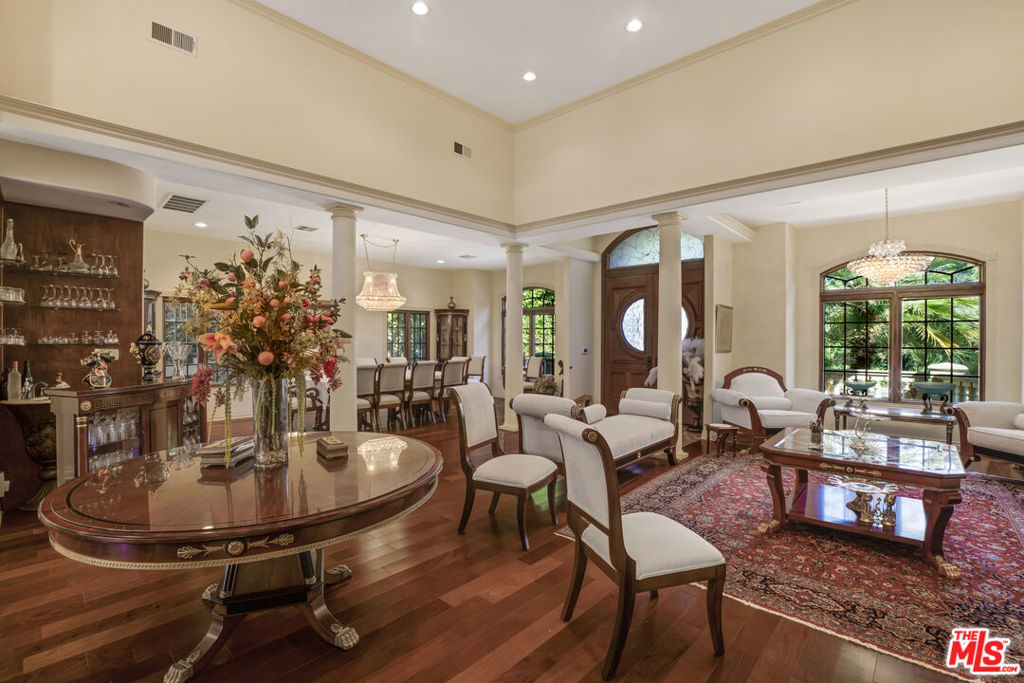 12408 W Sunset Boulevard Property Photo 13