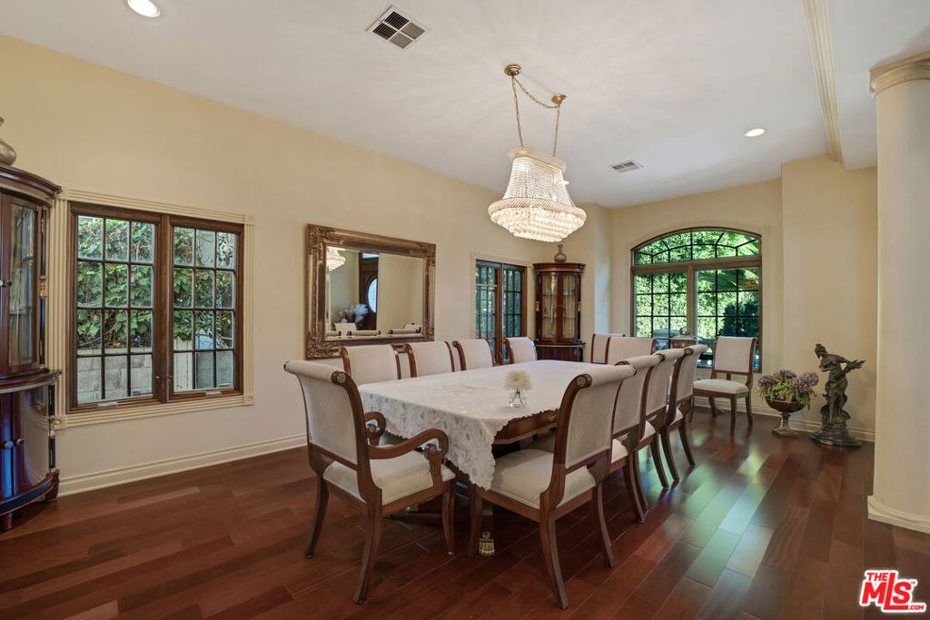 12408 W Sunset Boulevard Property Photo 14