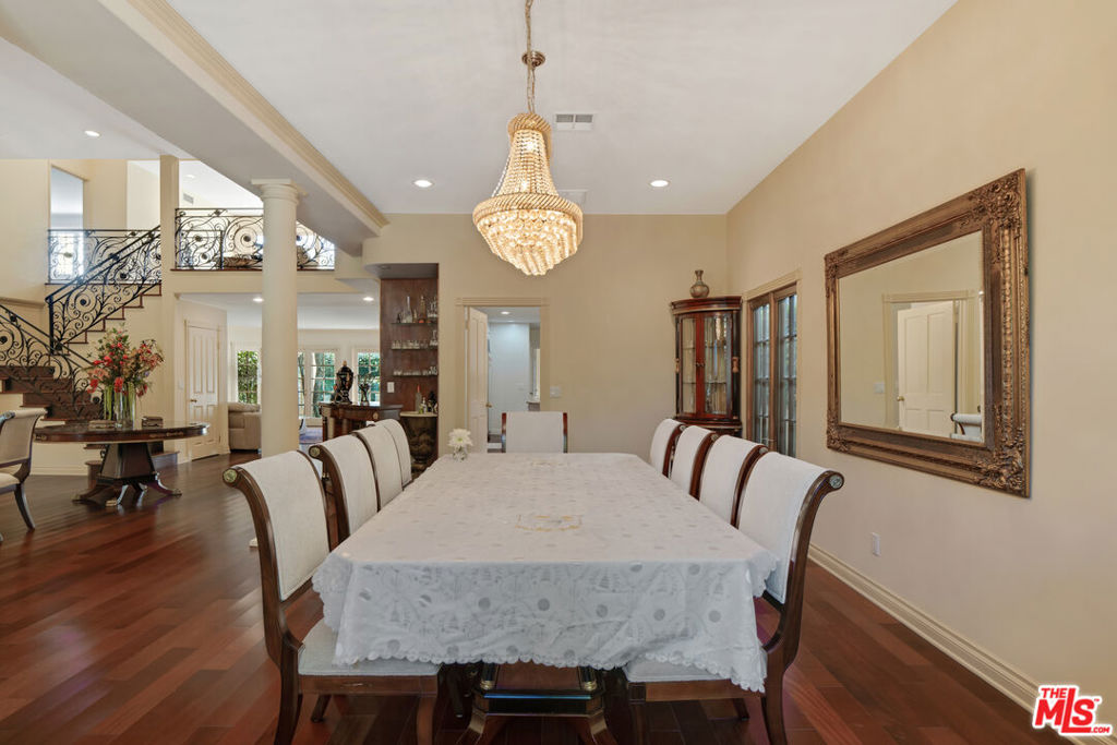 12408 W Sunset Boulevard Property Photo 15