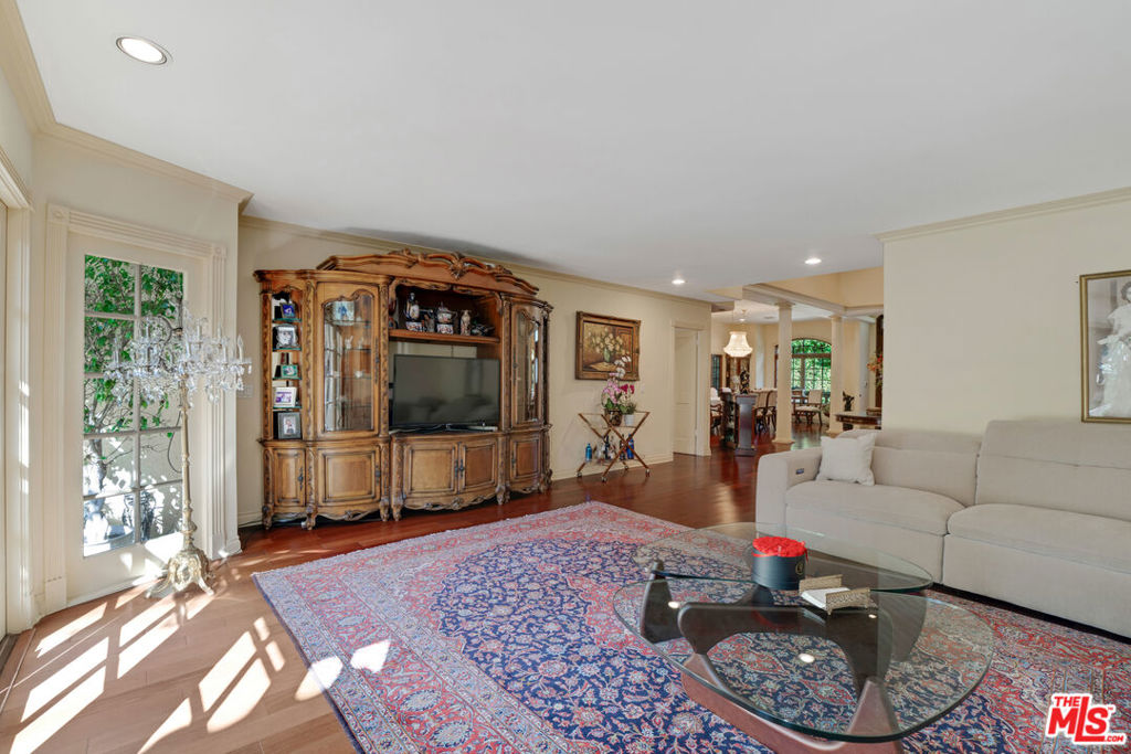 12408 W Sunset Boulevard Property Photo 20
