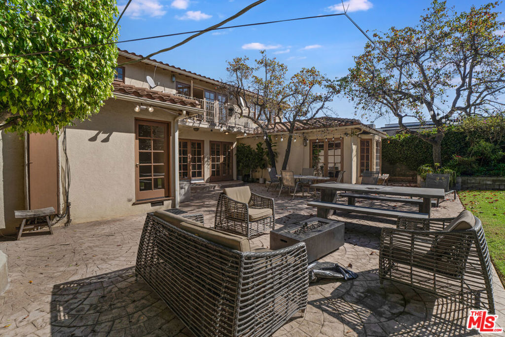 12408 W Sunset Boulevard Property Photo 37