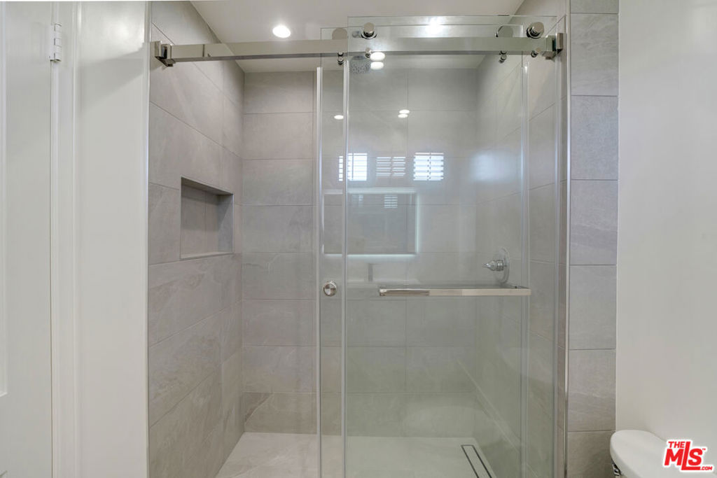12408 W Sunset Boulevard Property Photo 41