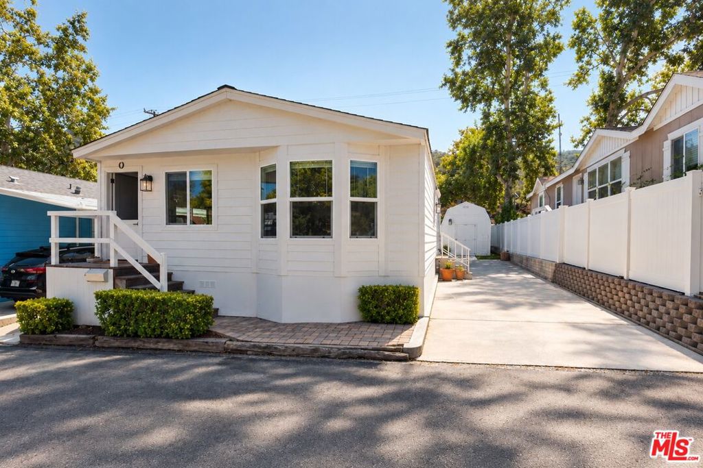 30473 Mulholland Highway Spc. 4 Property Photo 2