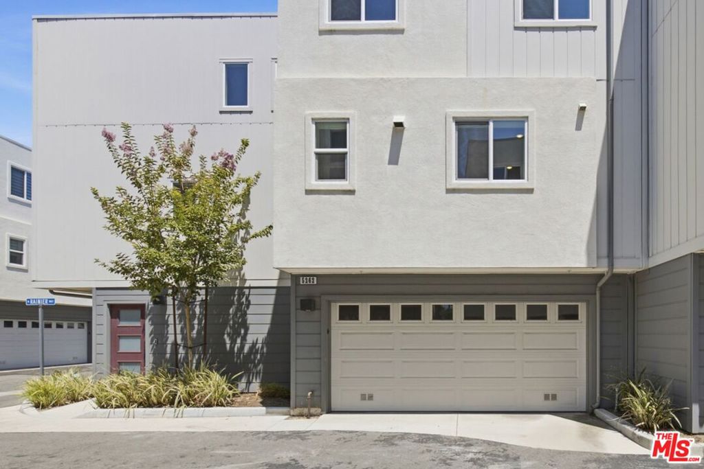 5262 N Rainier Way Property Photo 1