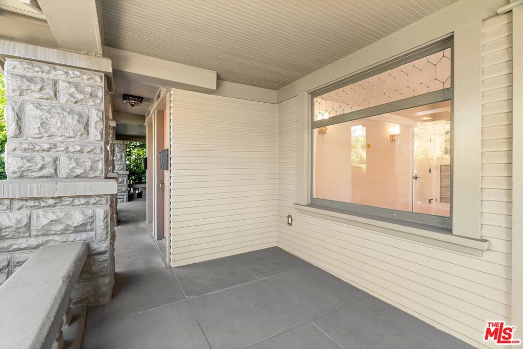 1140 Lemoyne Street Property Photo 2