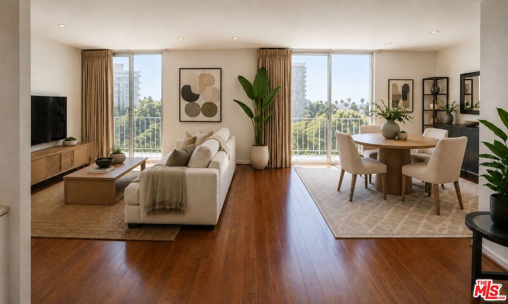 100 S Doheny Drive 711 Property Photo 2