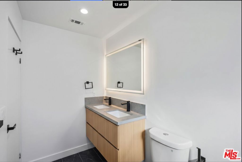 839 N Mccadden Pl C Property Photo 25