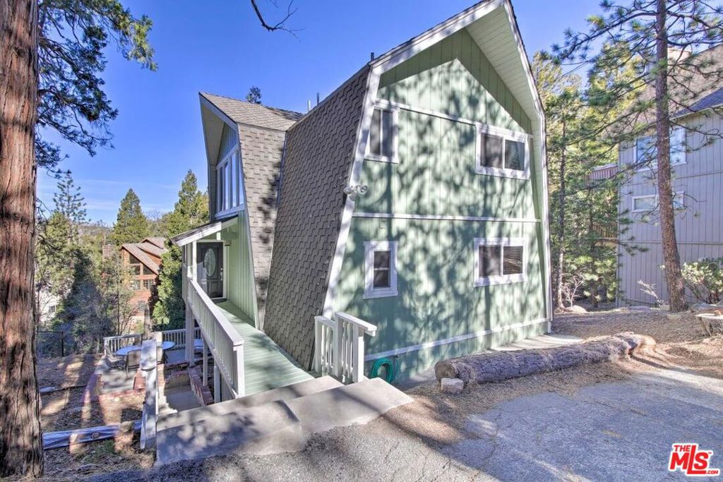 888 Grass Valley Road Property Photo 1