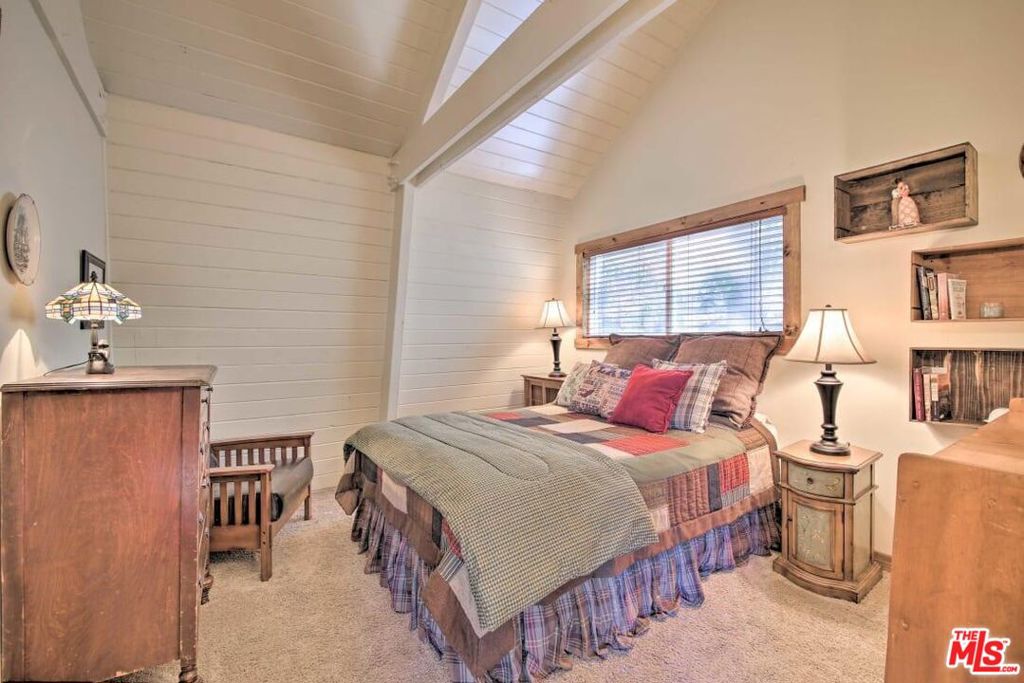 888 Grass Valley Road Property Photo 20