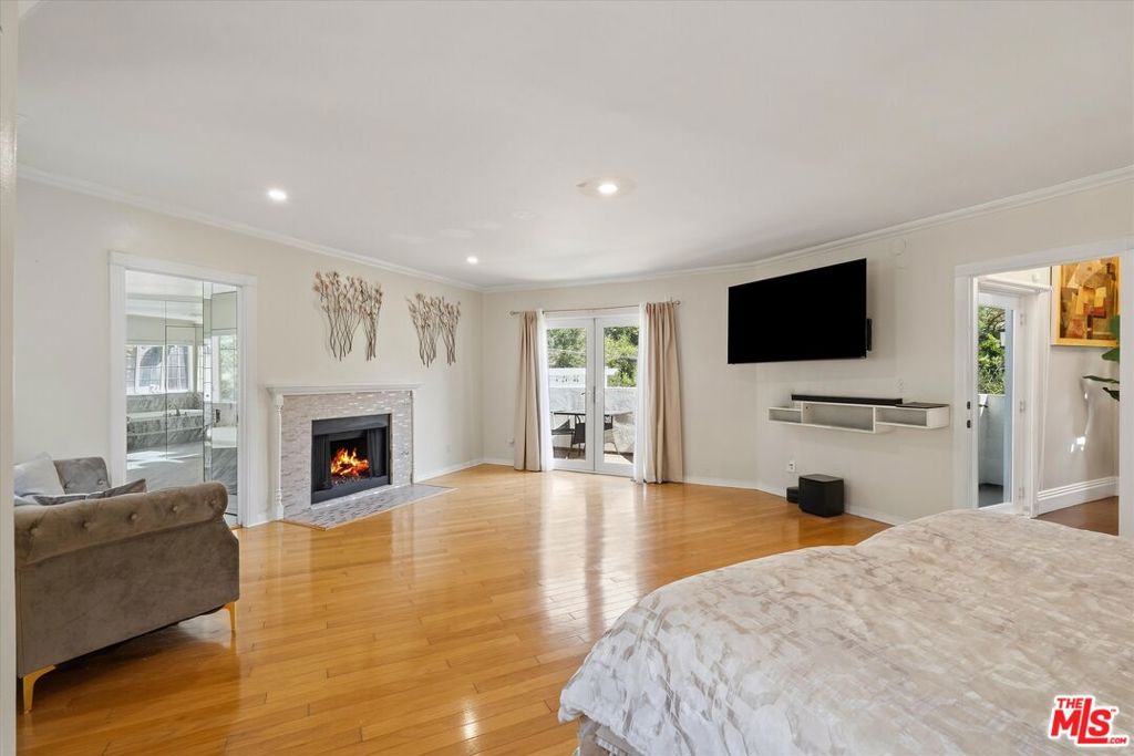 8171 Willow Glen Road Property Photo 13
