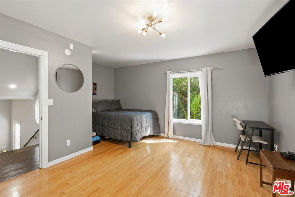 8171 Willow Glen Road Property Photo 21