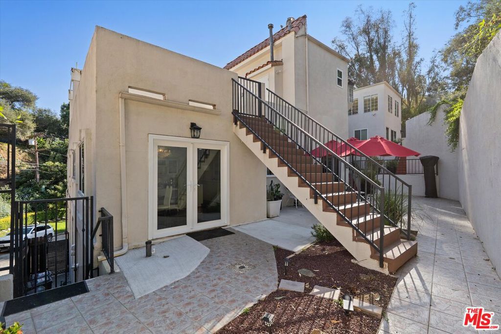 8171 Willow Glen Road Property Photo 30