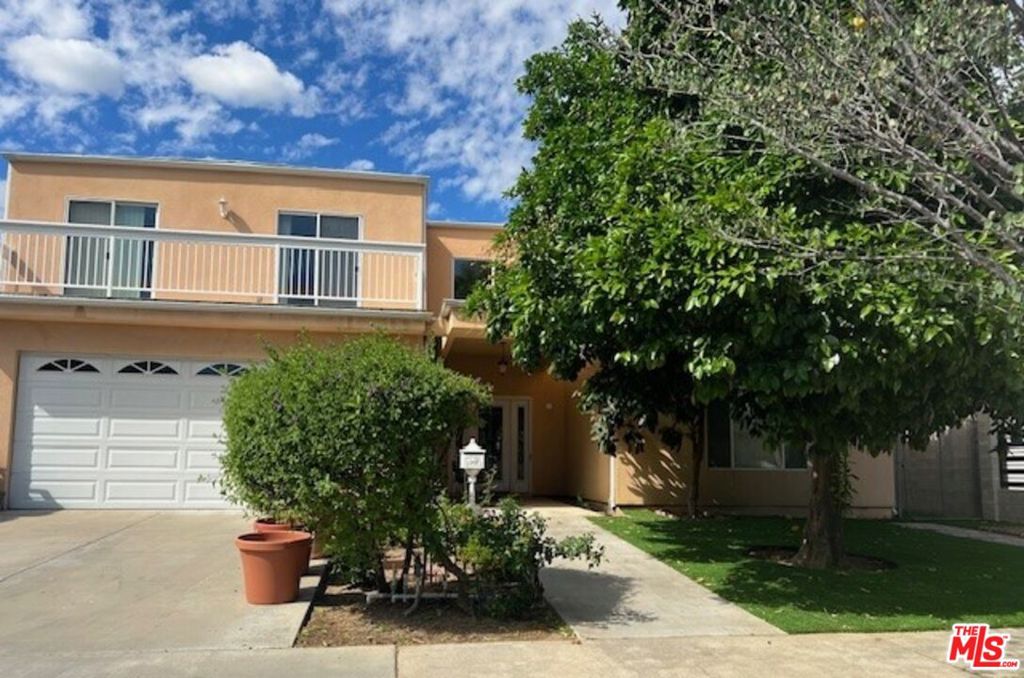 17355 Lemac Street Property Photo 2