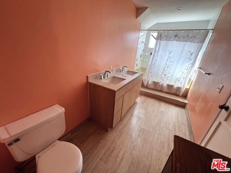 17355 Lemac Street Property Photo 14