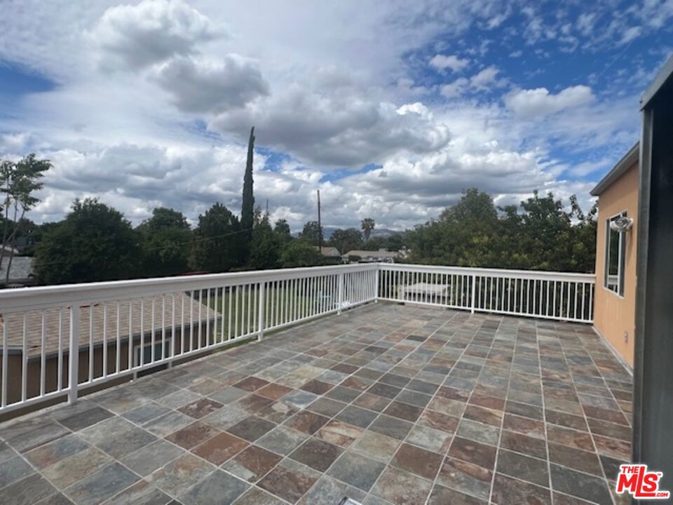 17355 Lemac Street Property Photo 21