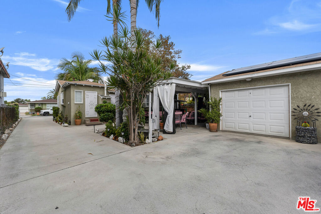 10914 S Osage Avenue Property Photo 27