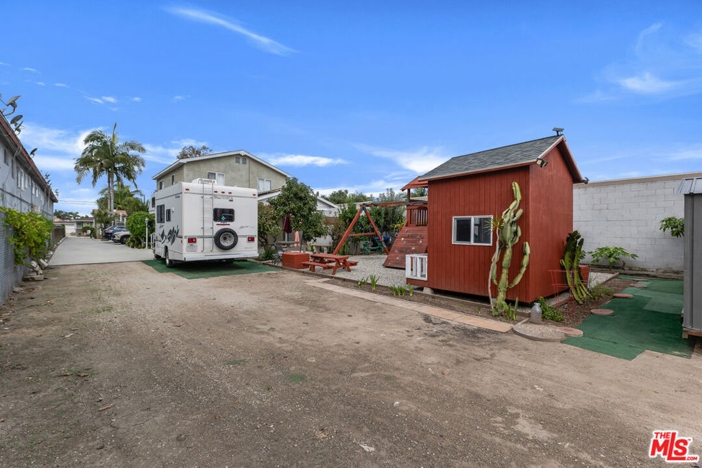 10914 S Osage Avenue Property Photo 37