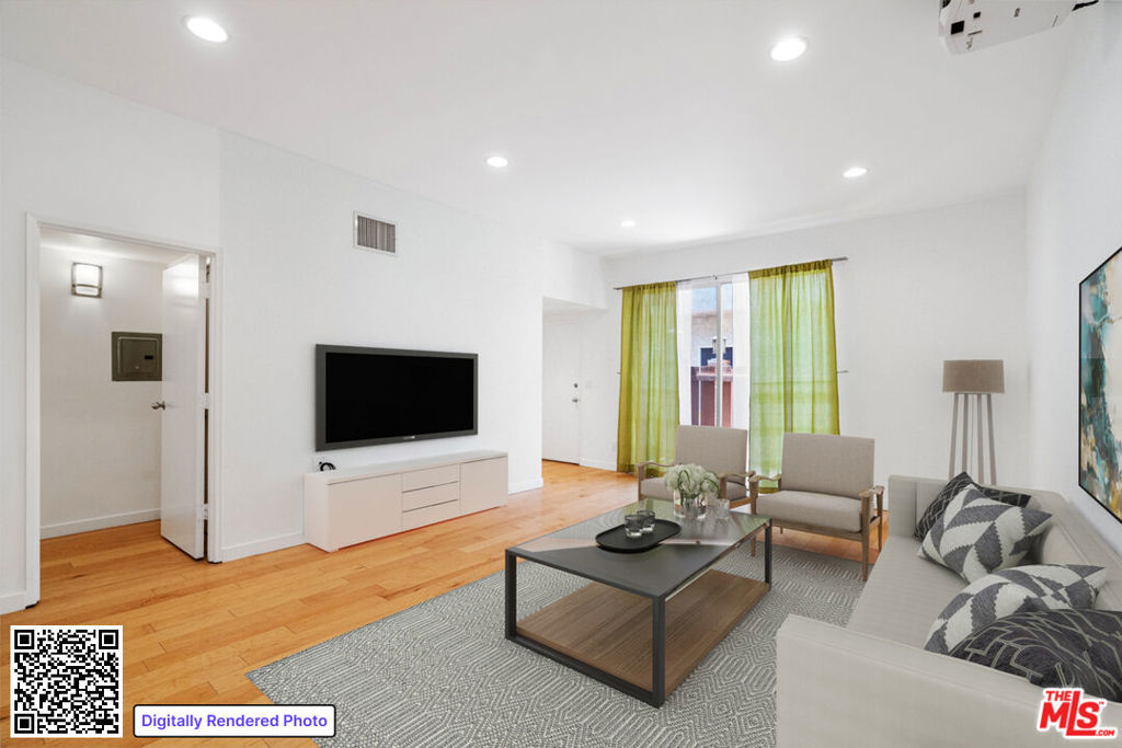 1828 Barry Avenue 8 Property Photo 7