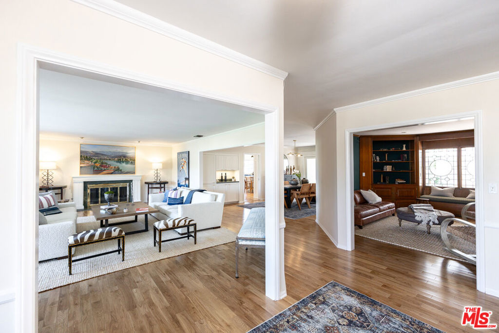 2059 Kenilworth Avenue Property Photo 11