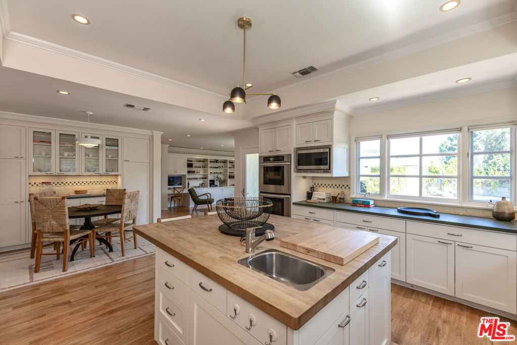 2059 Kenilworth Avenue Property Photo 27
