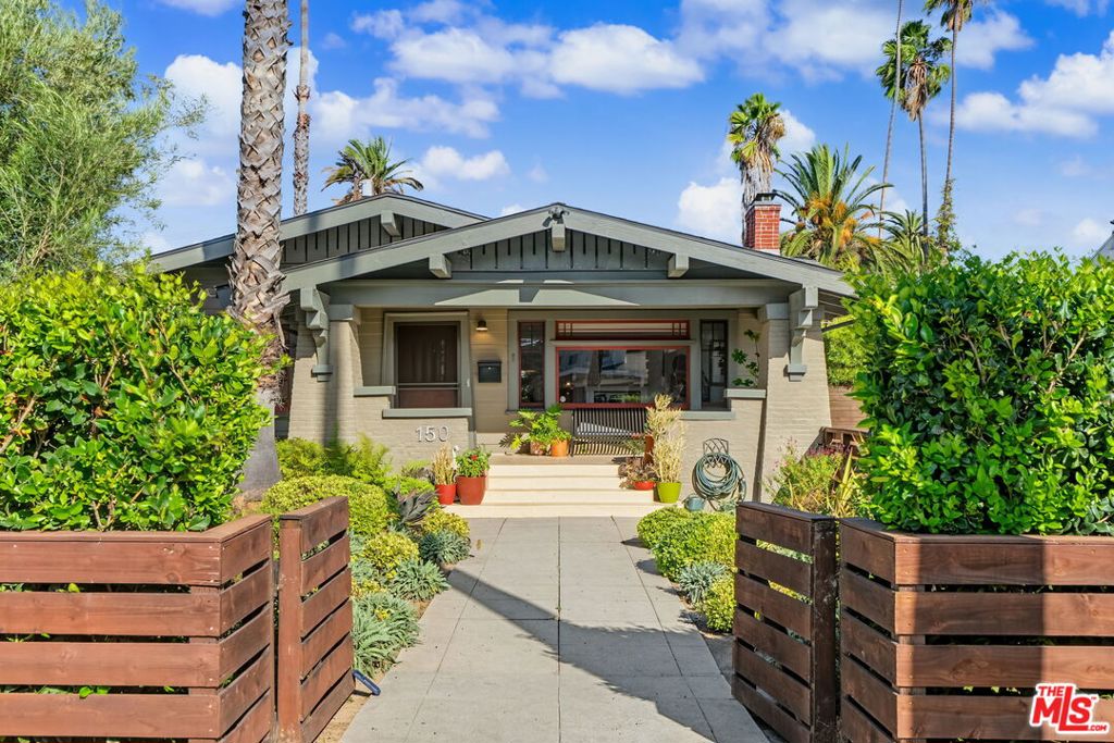 150 S Hobart Boulevard Property Photo 1
