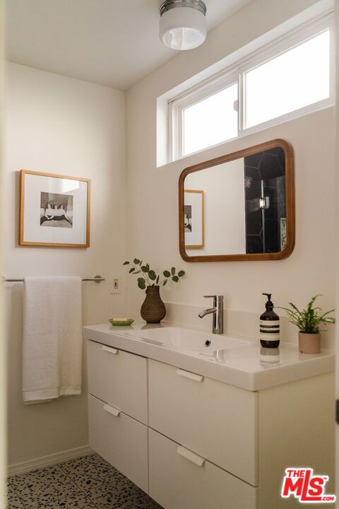 941 Fortune Way Property Photo 18