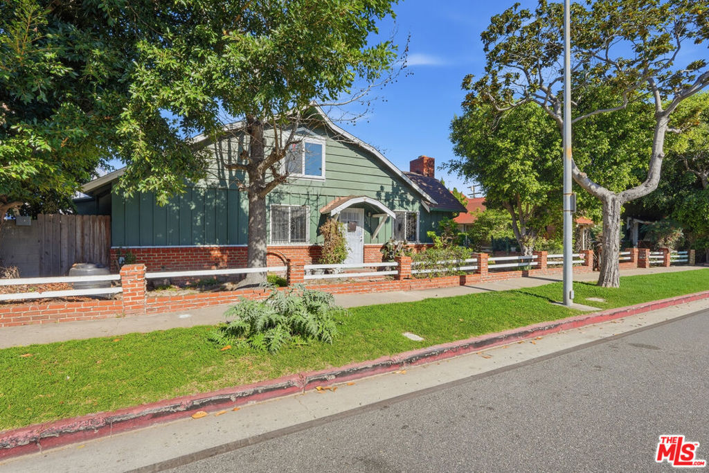 3818 Sawtelle Boulevard Property Photo 4
