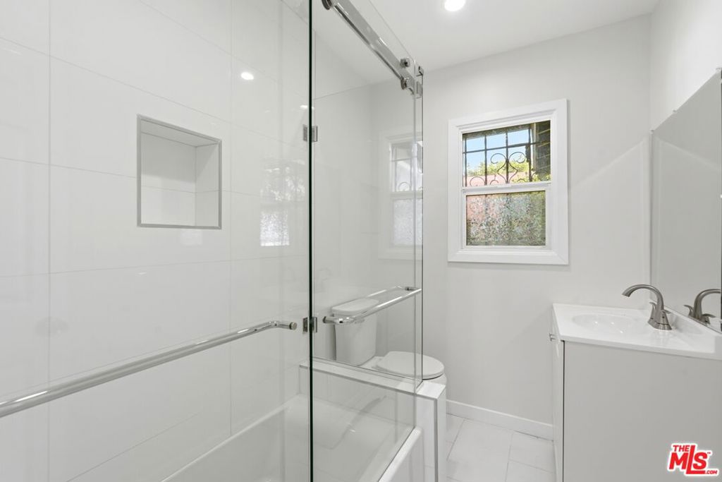 3818 Sawtelle Boulevard Property Photo 12