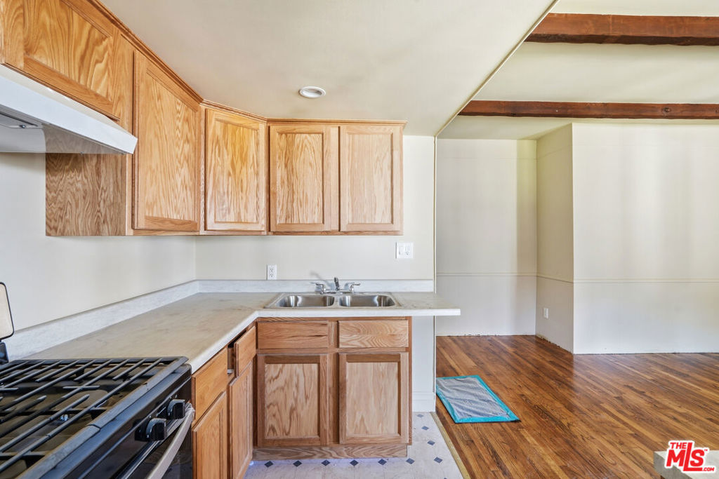 3818 Sawtelle Boulevard Property Photo 38