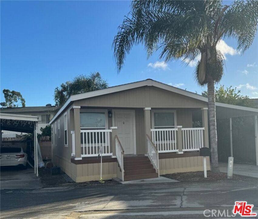 122 E Balboa Lane Property Photo 1