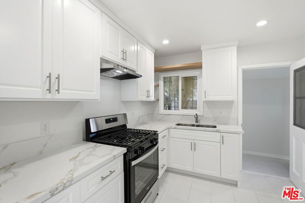 3826 Sawtelle Boulevard Property Photo 19