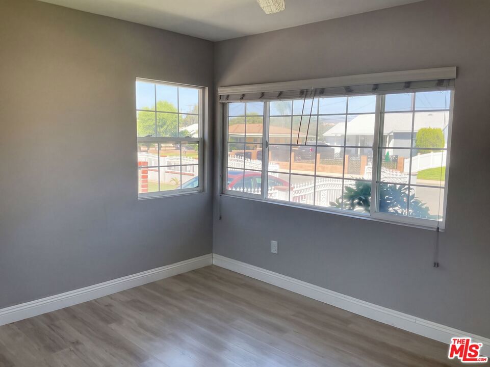 1844 Fleming Street Property Photo 22