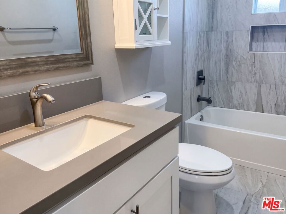 1844 Fleming Street Property Photo 27
