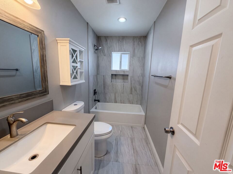 1844 Fleming Street Property Photo 32