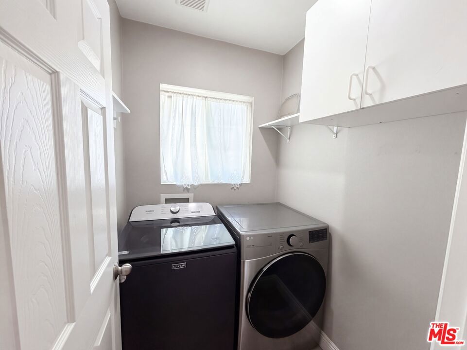 1844 Fleming Street Property Photo 35