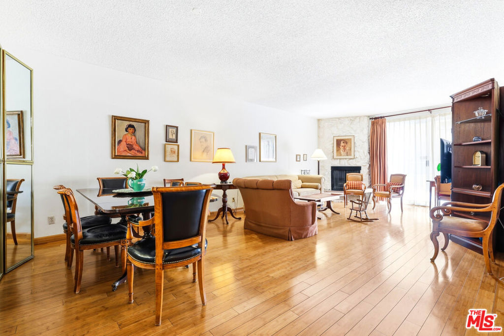 104 S Hayworth Avenue 101 Property Photo 1