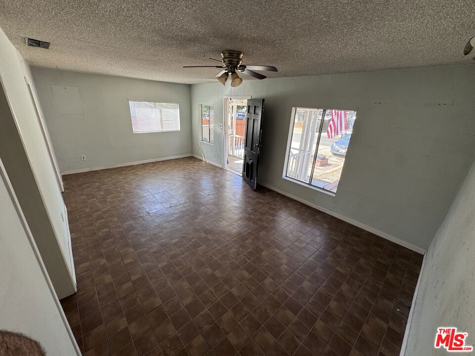 8412 Fenwick Street Property Photo 3