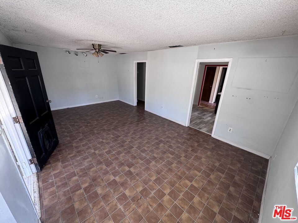 8412 Fenwick Street Property Photo 4