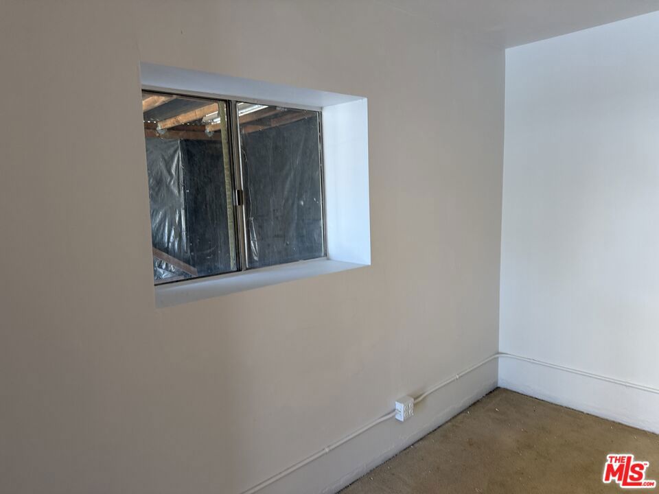 8412 Fenwick Street Property Photo 5