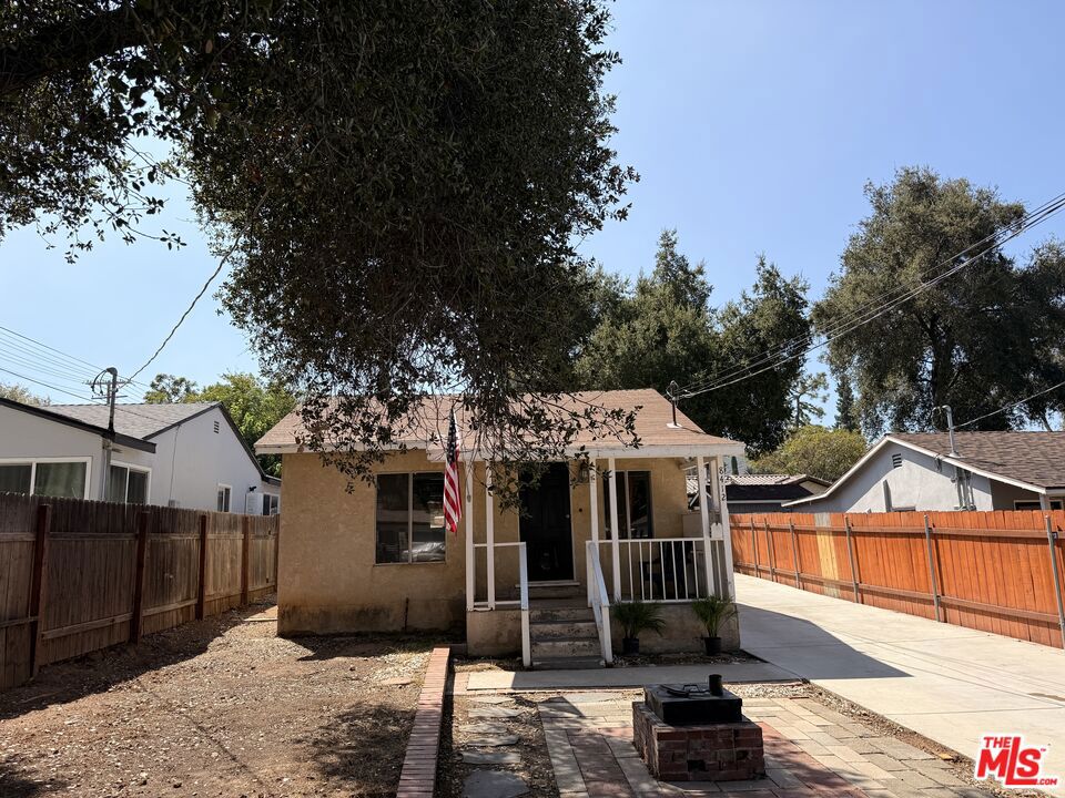 8412 Fenwick Street Property Photo 14