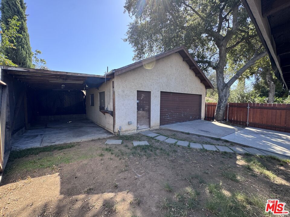 8412 Fenwick Street Property Photo 17