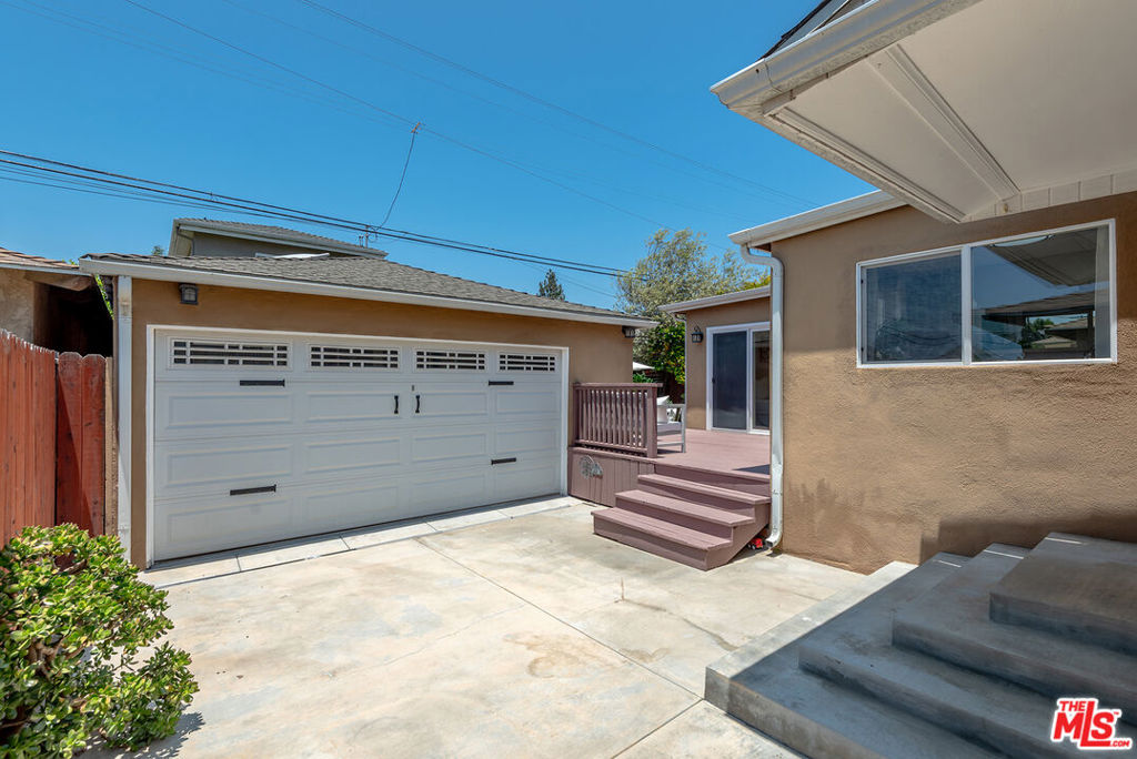 12495 Culver Boulevard Property Photo 32