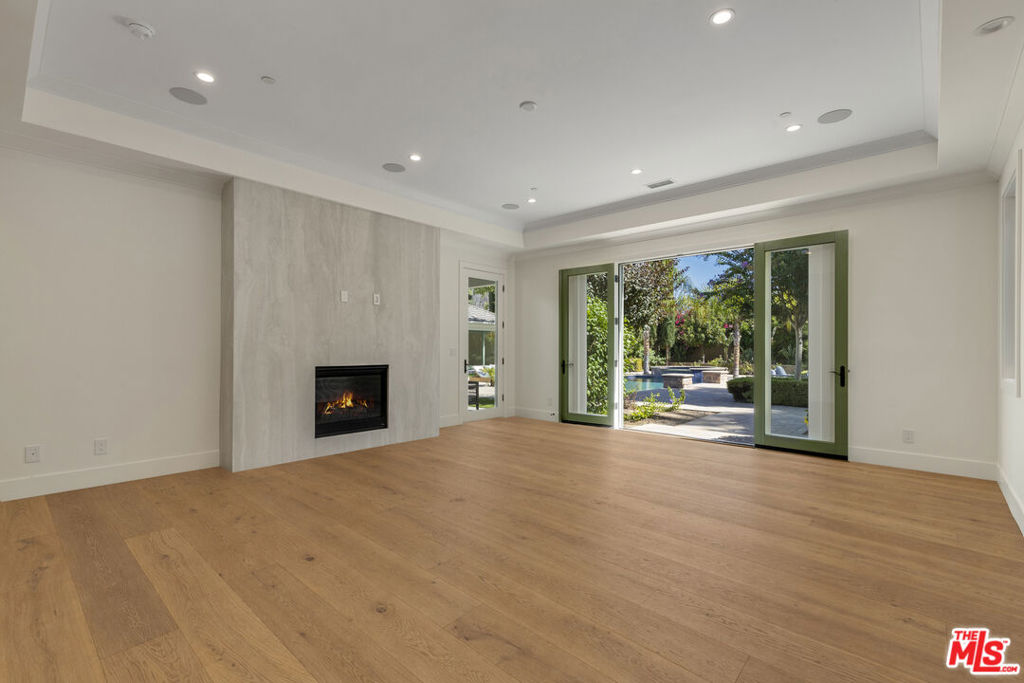 23334 Ostronic Drive Property Photo 15