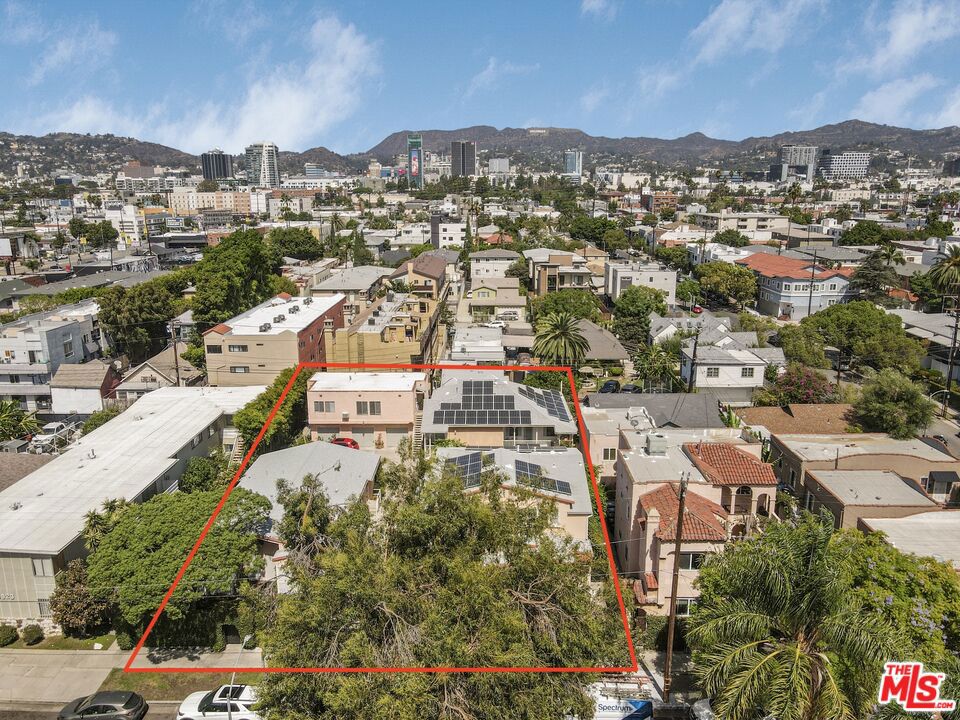 5913 Willoughby Avenue Property Photo 42