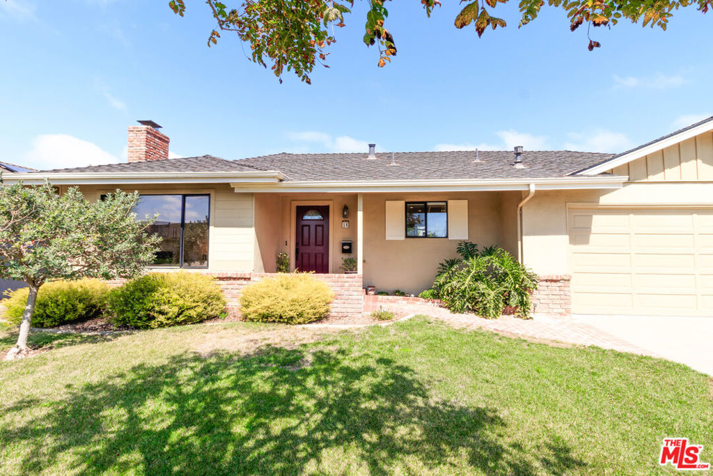 16 Del Rey Circle Property Photo 5