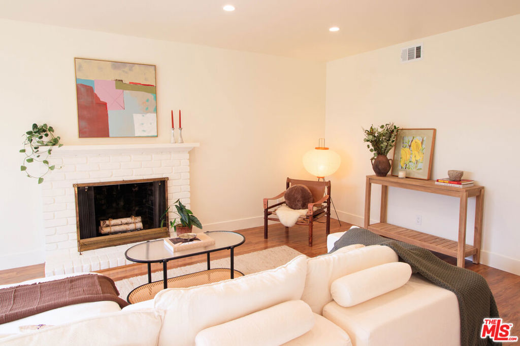 16 Del Rey Circle Property Photo 8